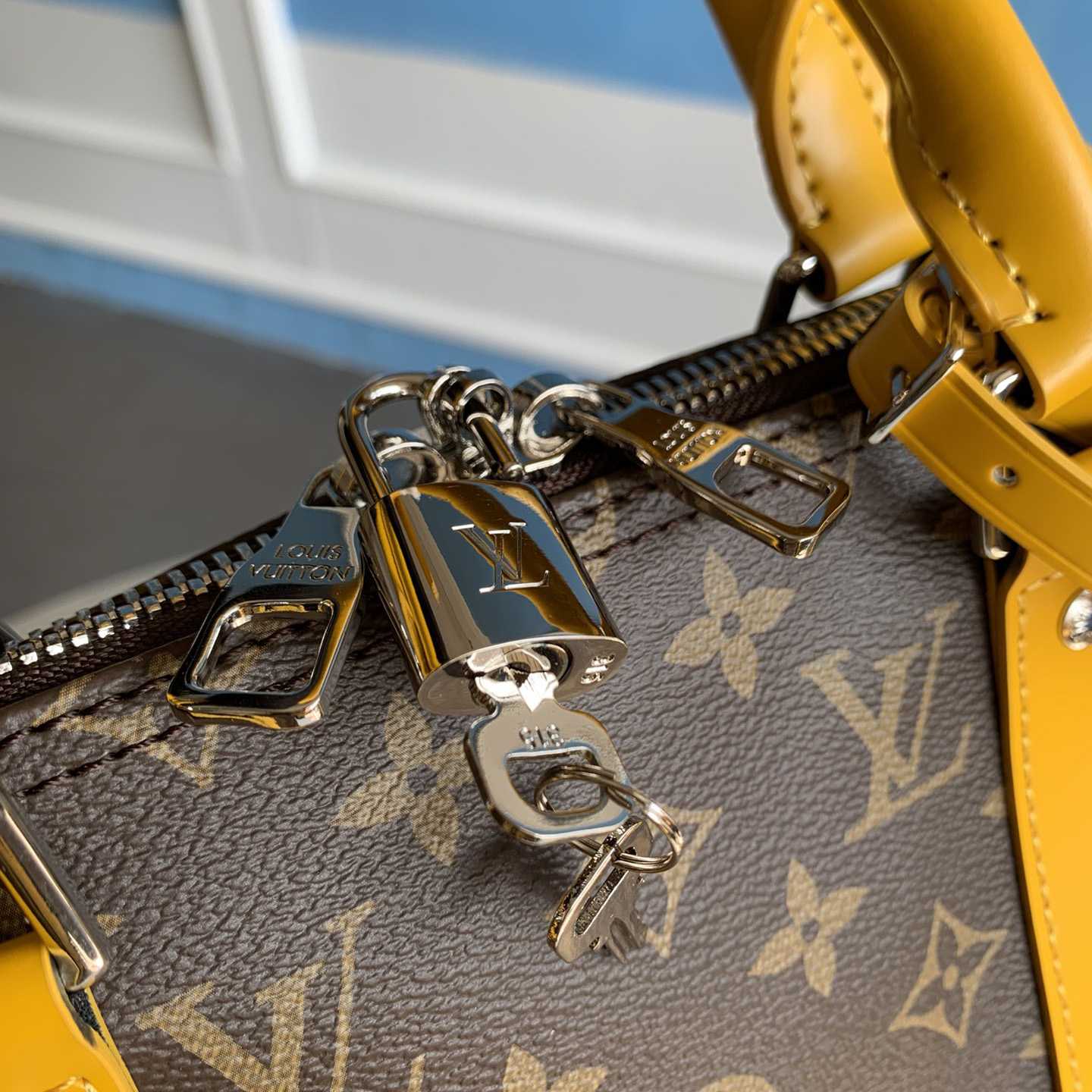 Louis Vuitton Keepall Bandoulière 50     M46771 - FashionPlug