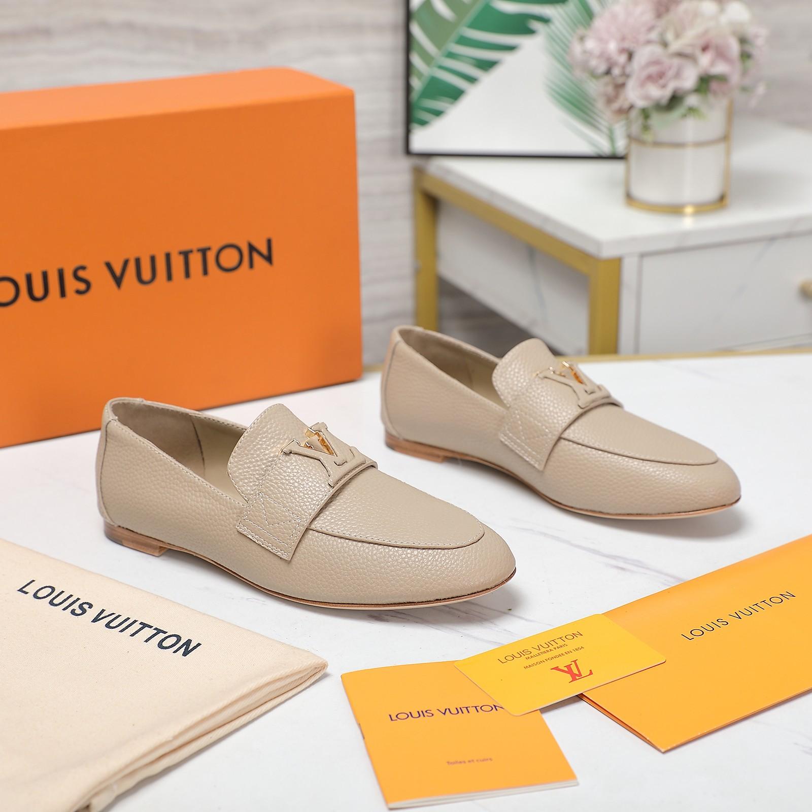 Louis Vuitton LV Capri Loafer - FashionPlug