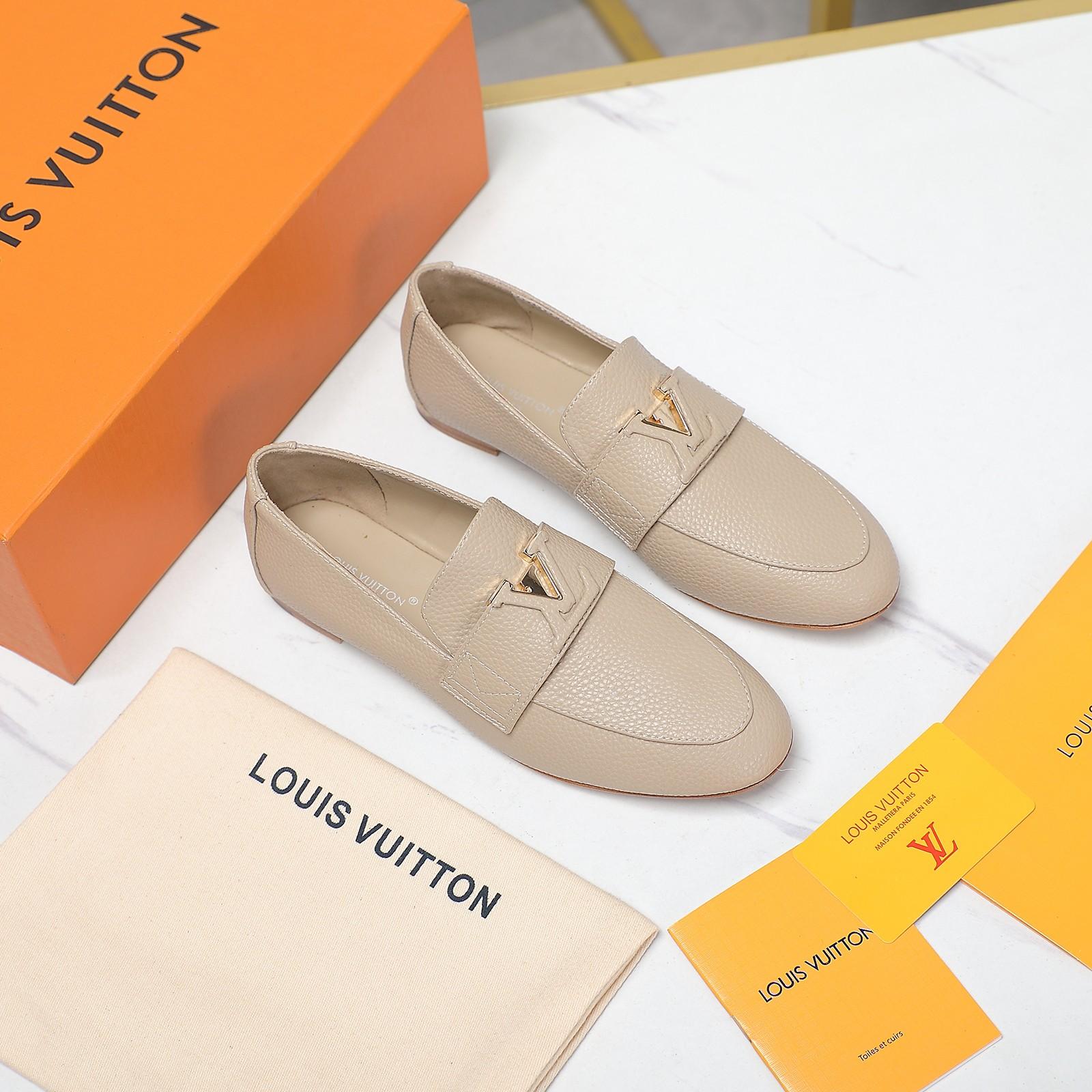 Louis Vuitton LV Capri Loafer - FashionPlug