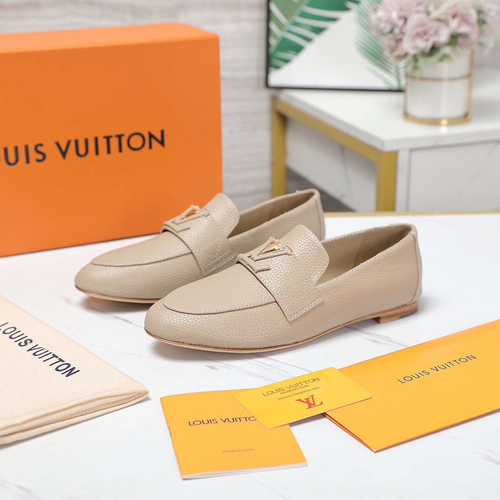 Louis Vuitton LV Capri Loafer - FashionPlug