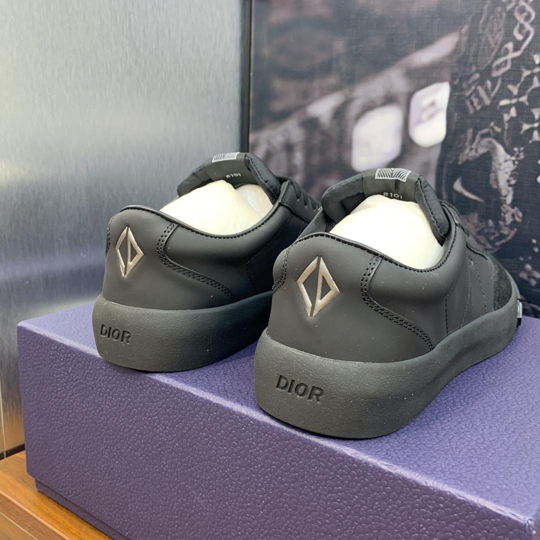 Dior B101 Sneaker  - FashionPlug