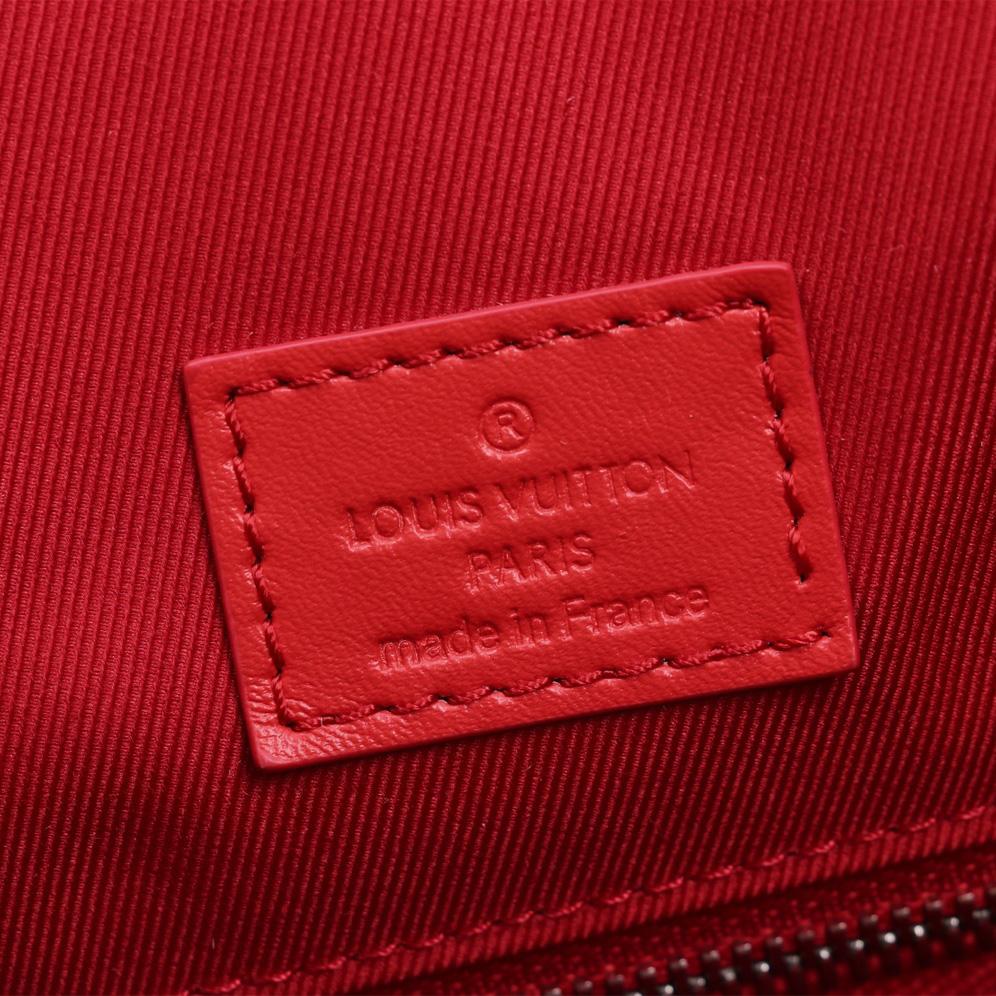 Louis Vuitton Christopher MM    M23764 - FashionPlug