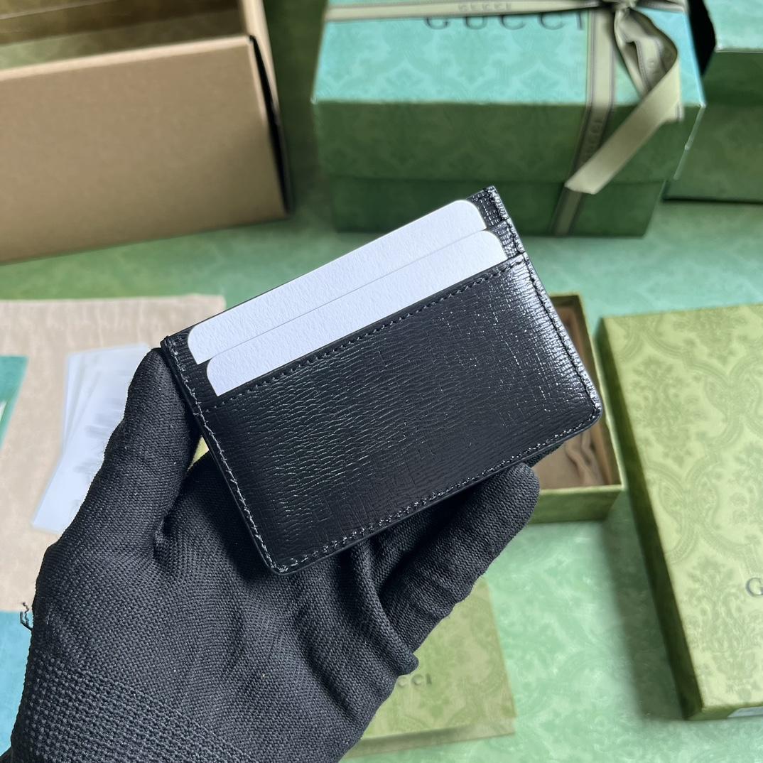 Gucci Card Case With Gucci Script - FashionPlug