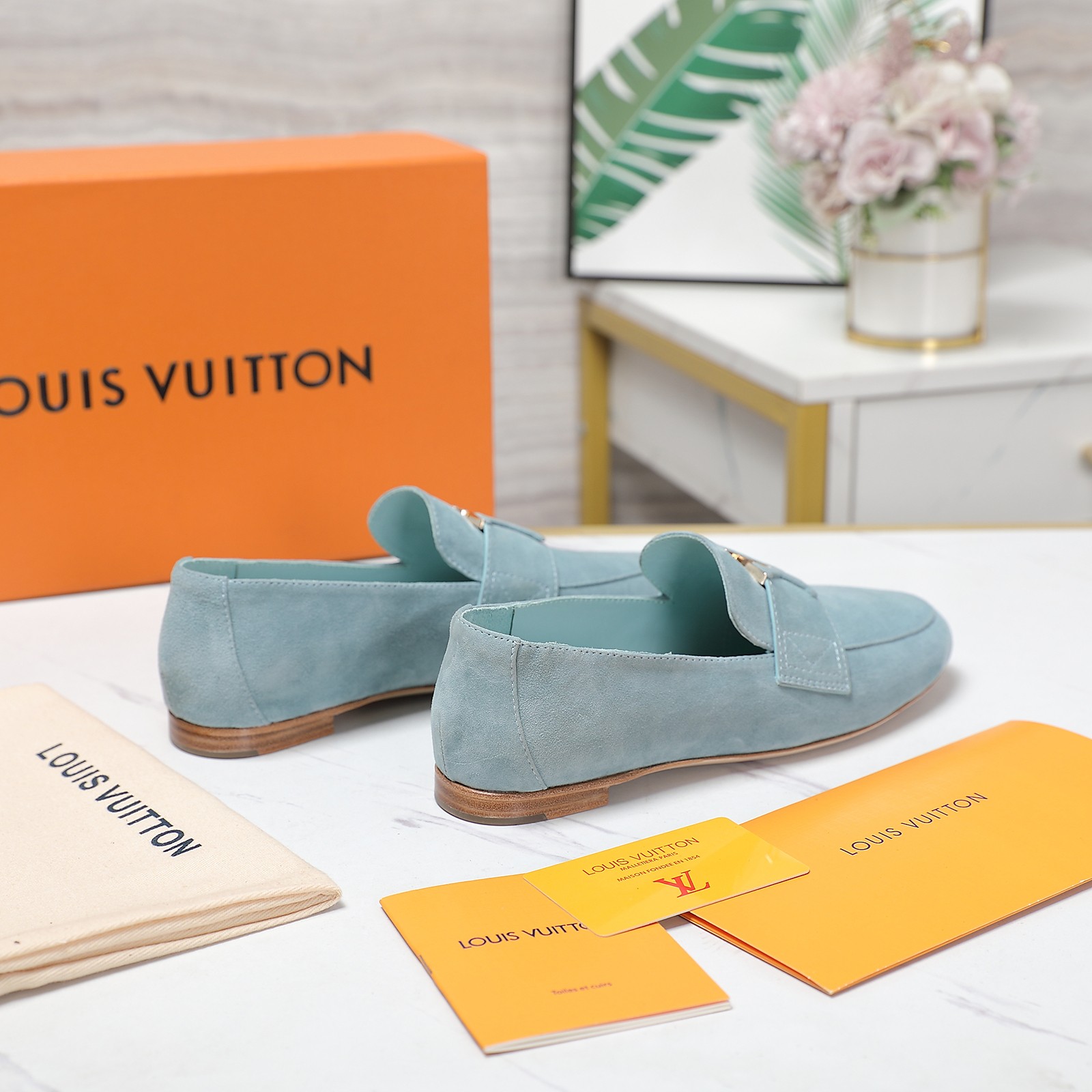Louis Vuitton LV Capri Loafer - FashionPlug