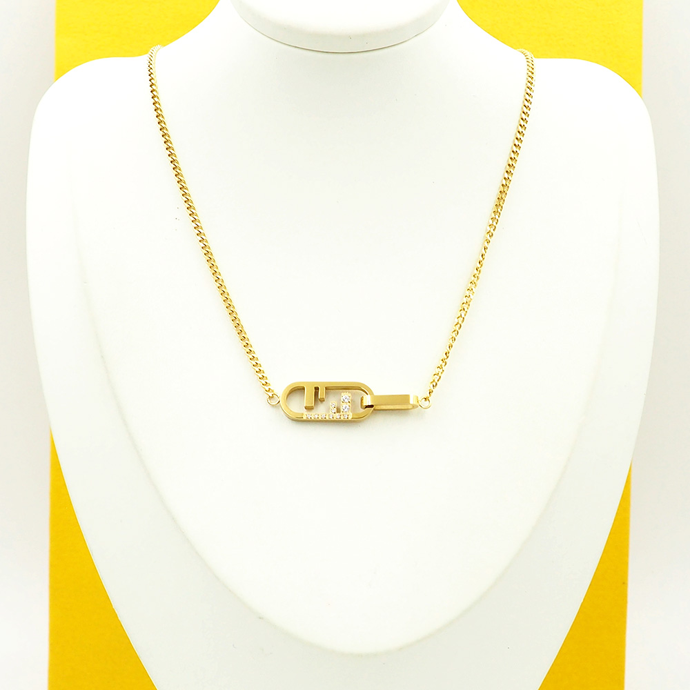 Fendi O’Lock Necklace - FashionPlug