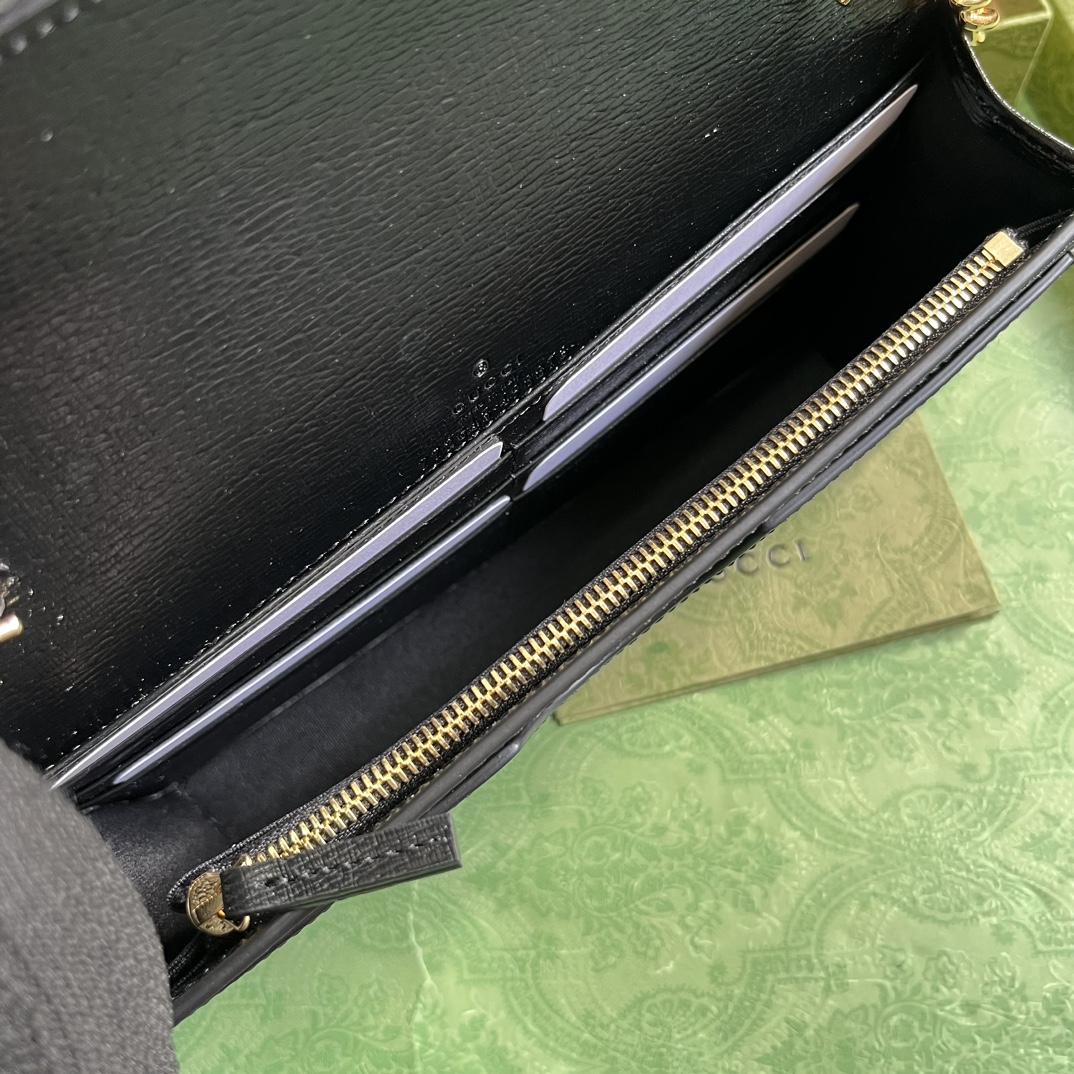 Gucci Chain Wallet With Gucci Script (12.5x 20x 4cm) - FashionPlug