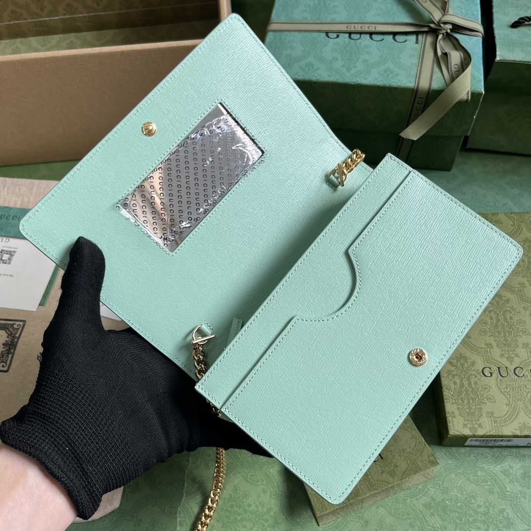 Gucci Chain Wallet With Gucci Script (12.5x 20x 4cm) - FashionPlug