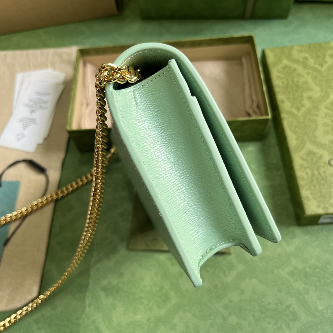 Gucci Chain Wallet With Gucci Script (12.5x 20x 4cm) - FashionPlug