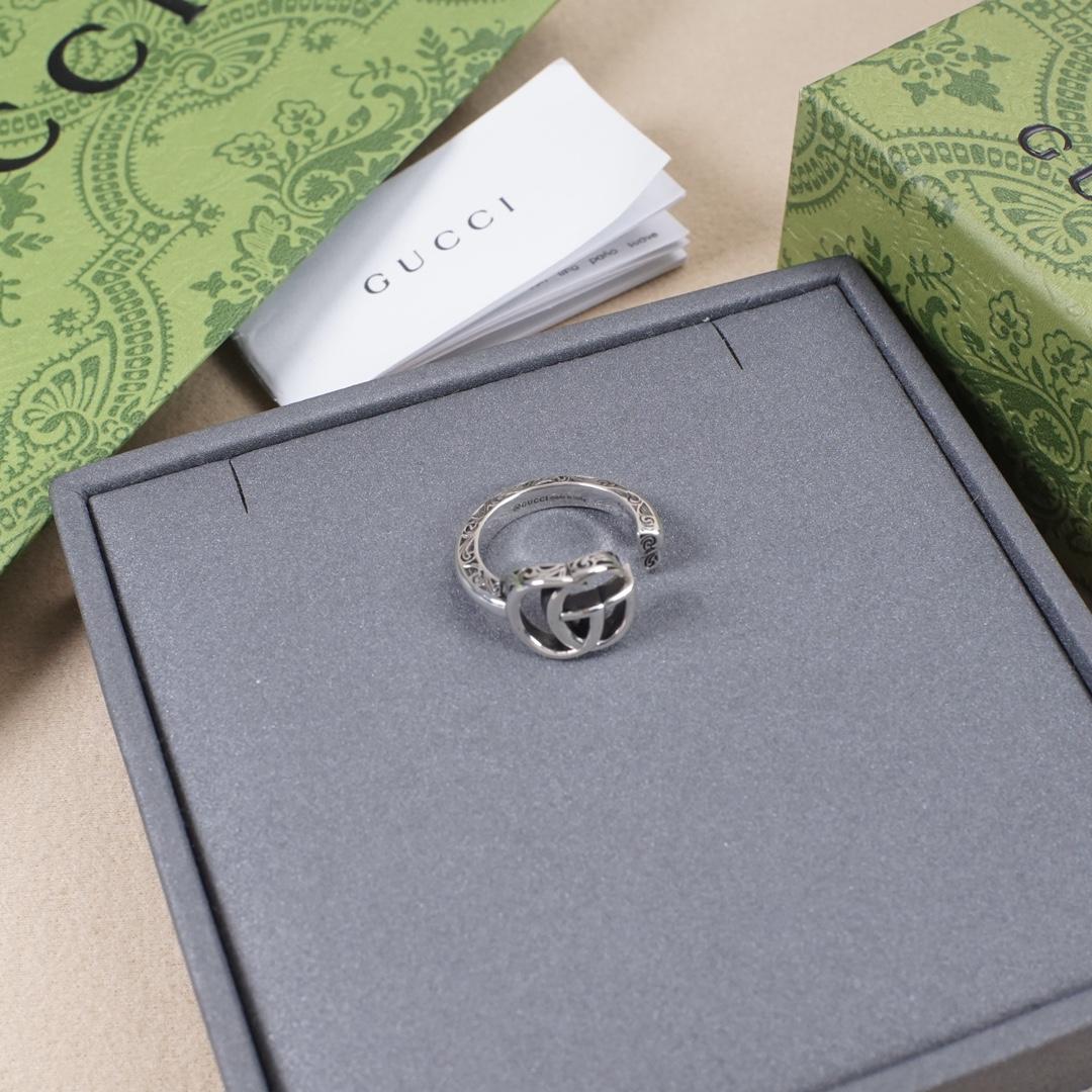 Gucci GG Ring - FashionPlug