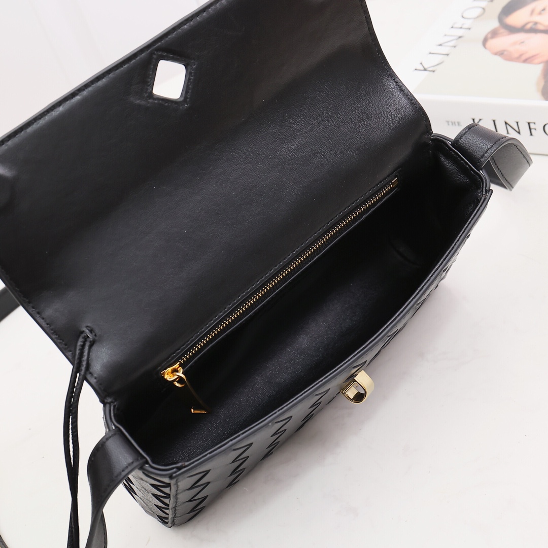 Bottega Veneta Mini Andiamo Cross-Body Bag - FashionPlug