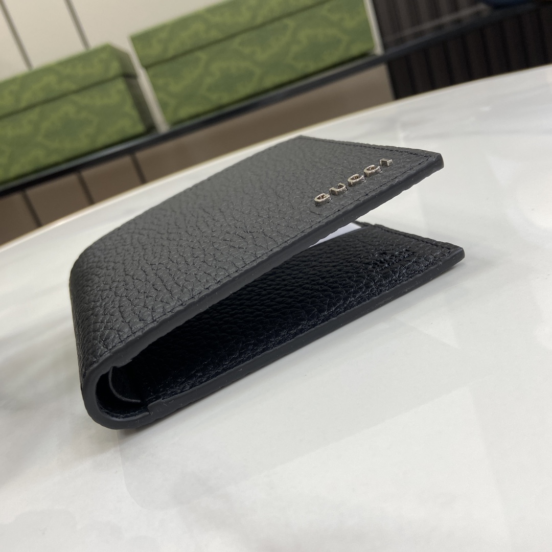 Gucci Bi-fold Wallet With Gucci Logo - FashionPlug