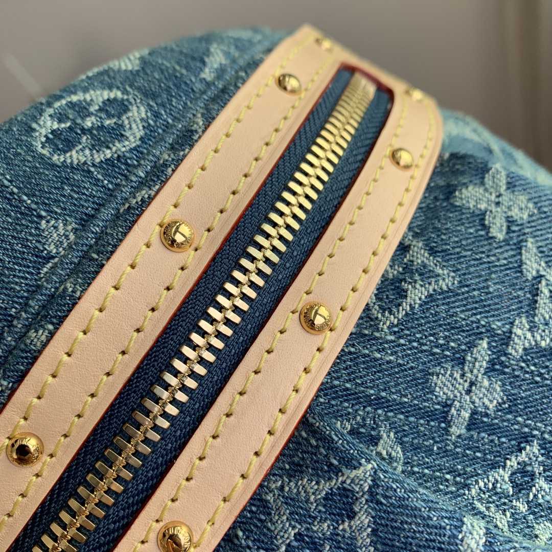 Louis Vuitton High Rise      M46837 - FashionPlug
