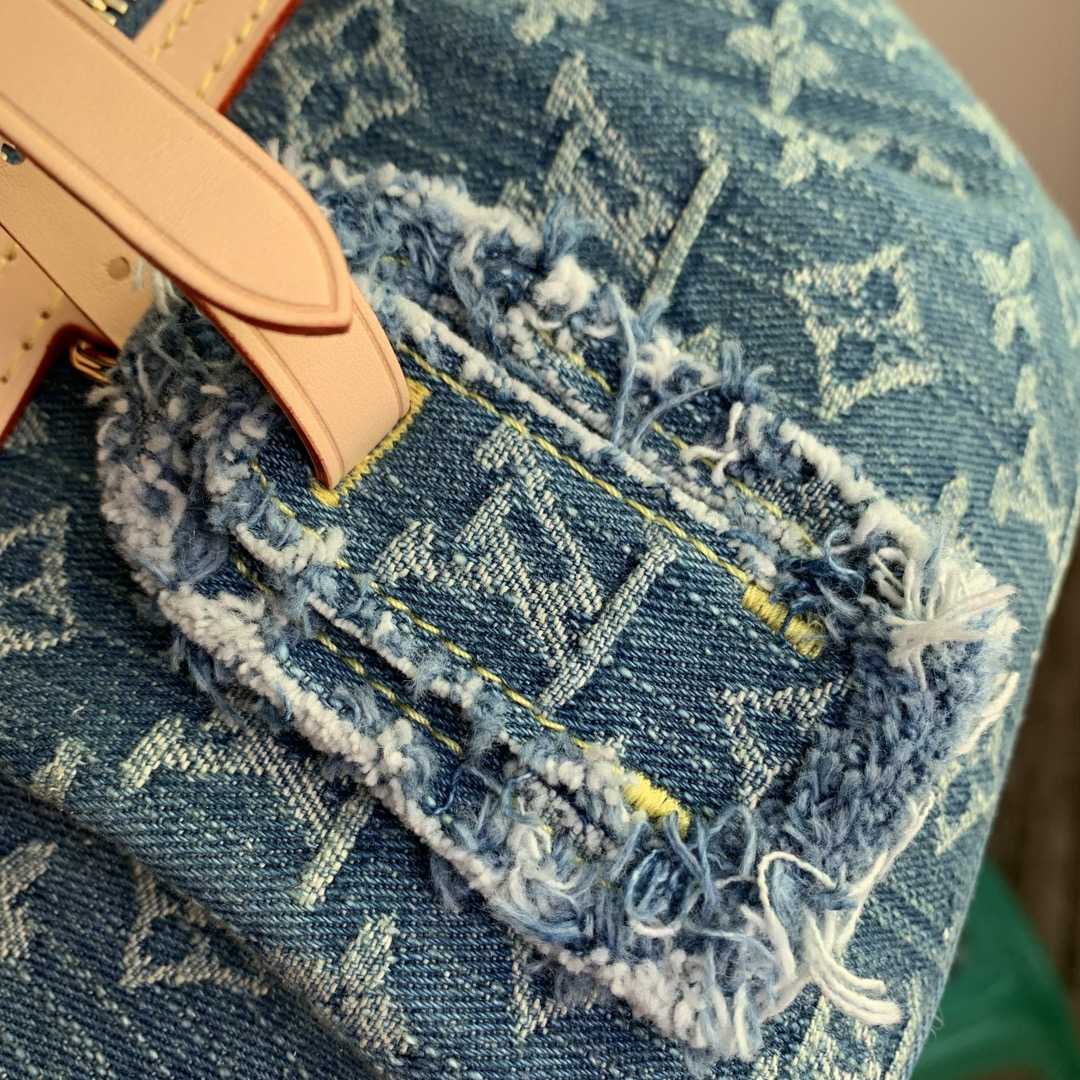 Louis Vuitton High Rise      M46837 - FashionPlug