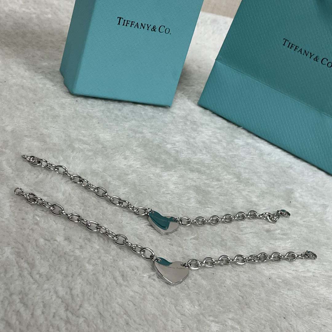 Tiffany&CO Full Heart Toggle Bracelet - FashionPlug