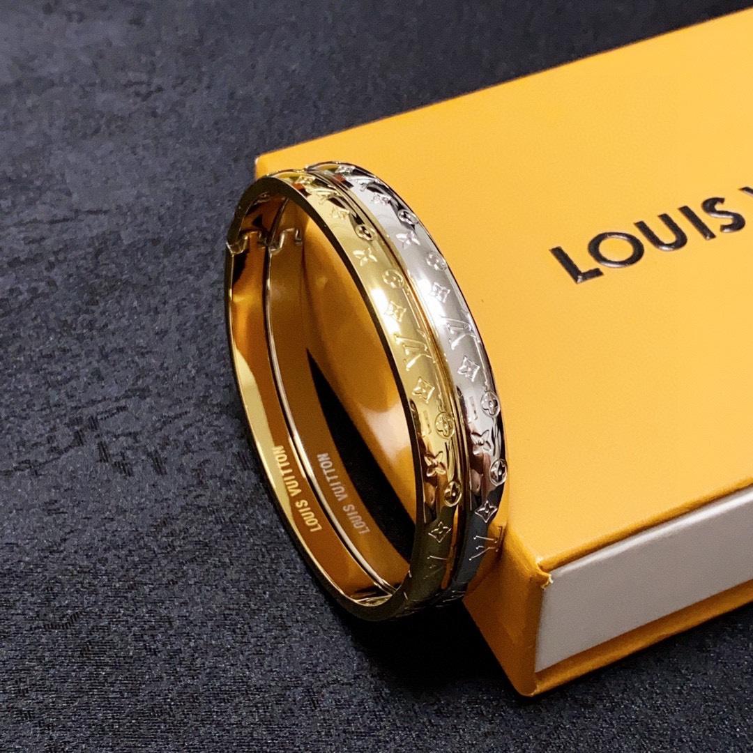 Louis Vuitto Nanogram Bracelet  M1029 - FashionPlug
