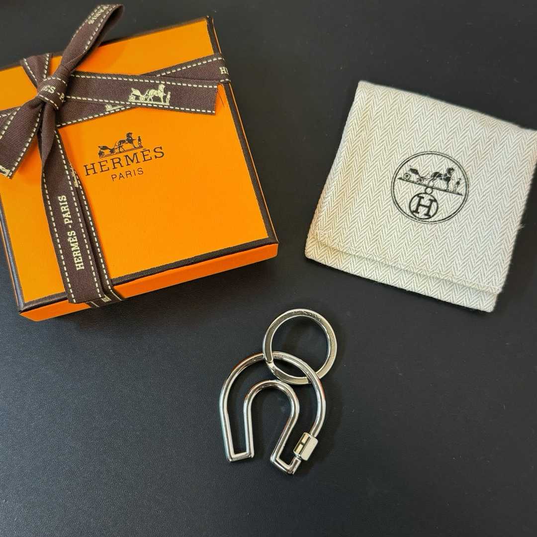 Hermes Fer A Cheval Key Ring - FashionPlug