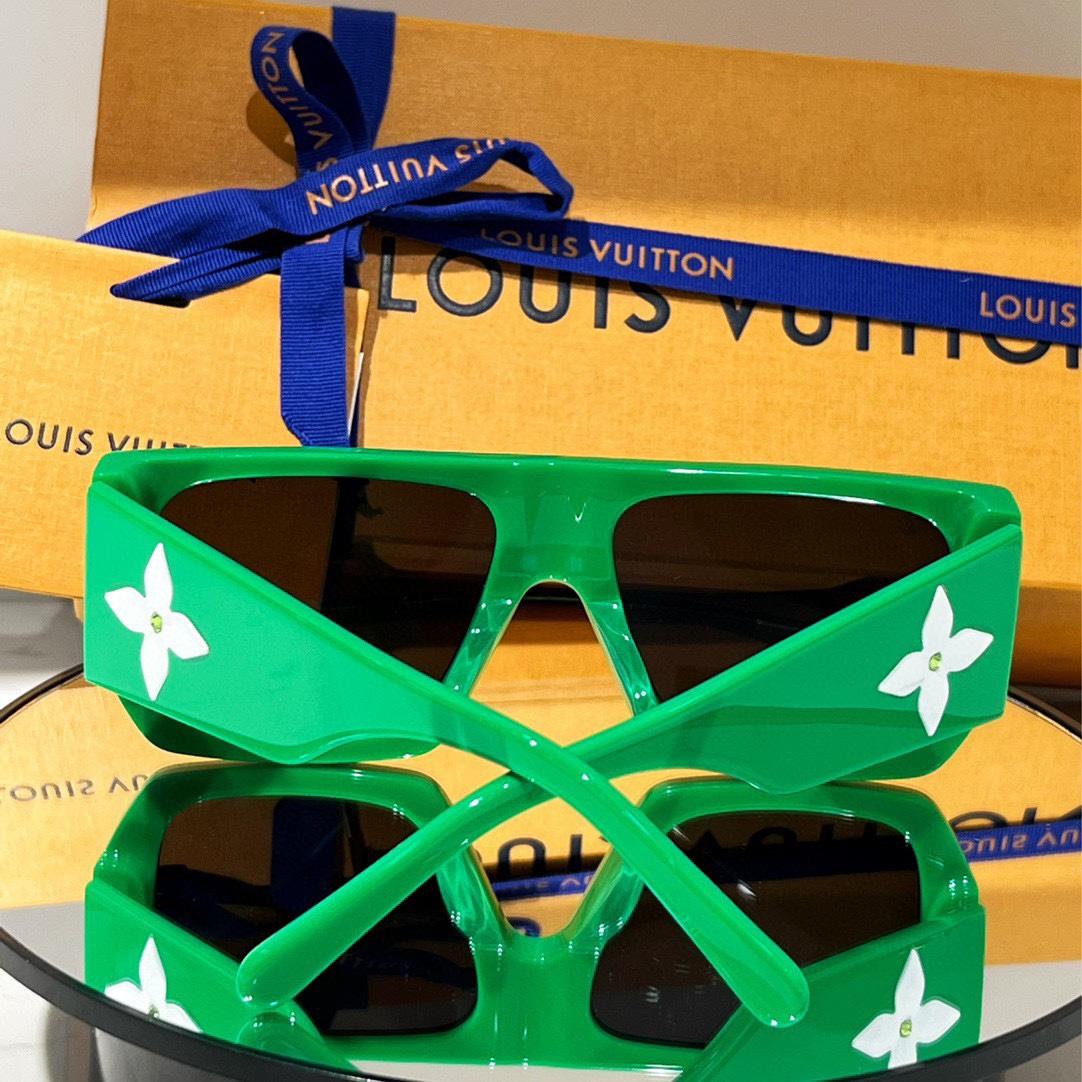 Louis Vuitton Sunglasses   Z2615W - FashionPlug