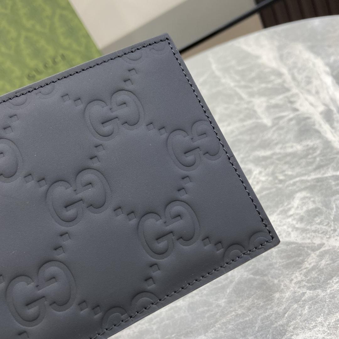Gucci GG Rubber-effect Bi-fold Wallet - FashionPlug