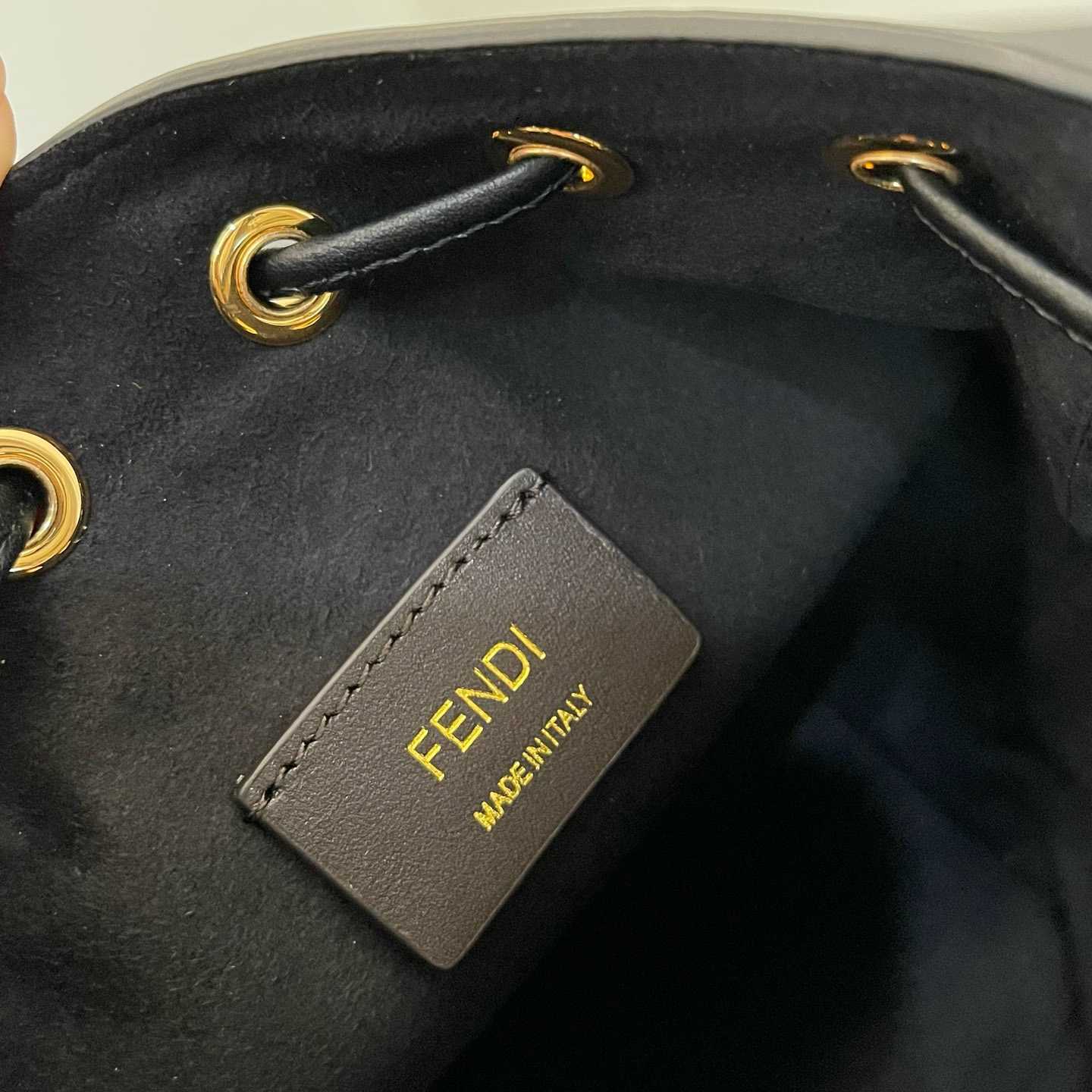 Fendi Mon Tresor Mini Bucket Bag (18-12-10cm) - FashionPlug