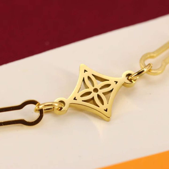 Louis Vuitton Necklace - FashionPlug