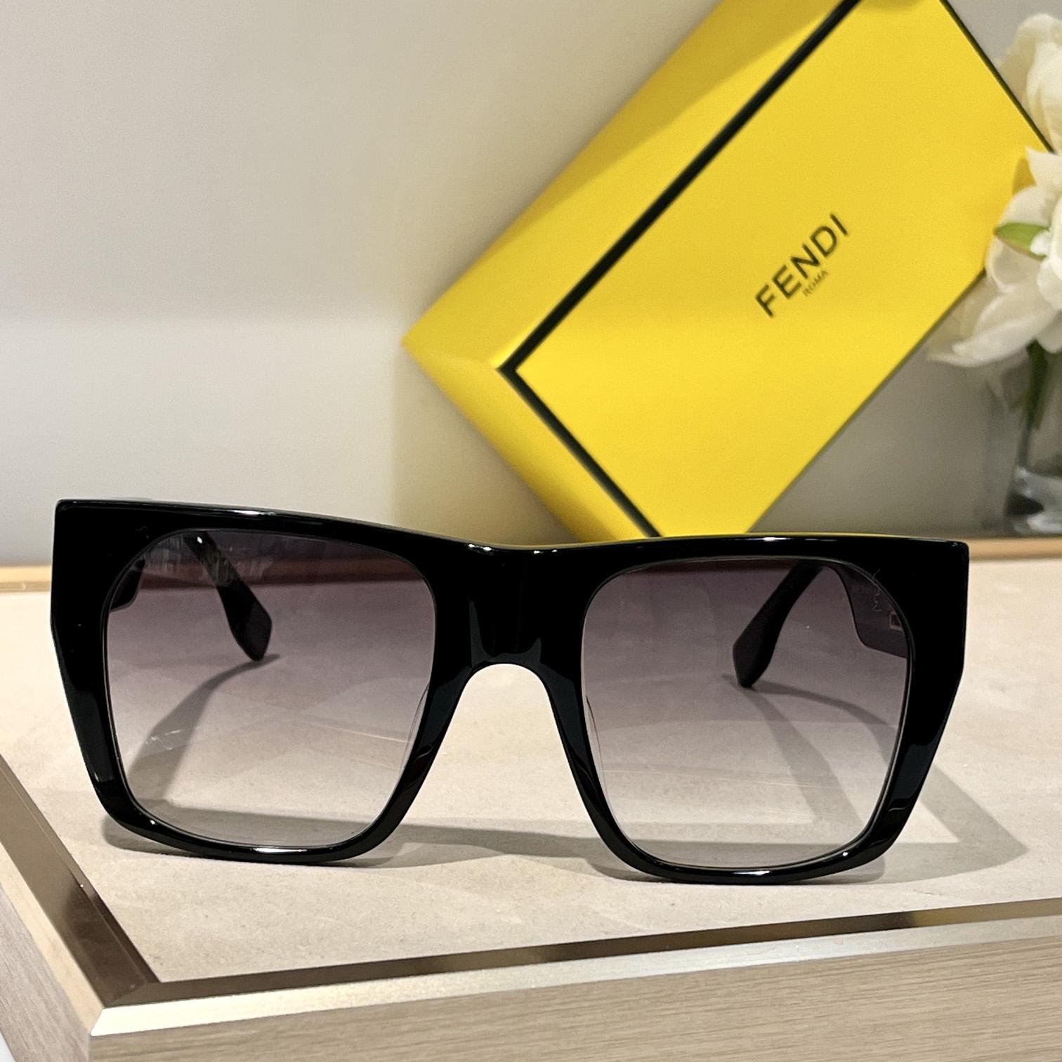 Fendi Baguette Black Acetate Sunglasses - FashionPlug