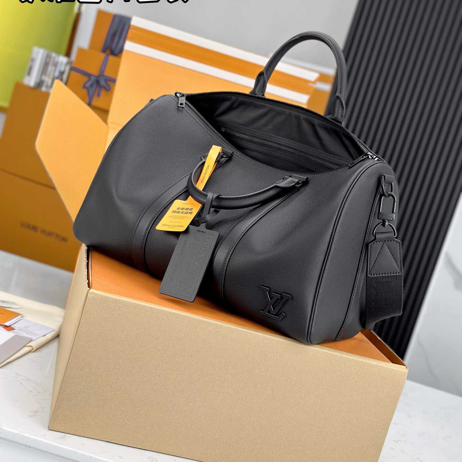 Louis Vuitton Keepall Bandoulière 40   M57088 - FashionPlug