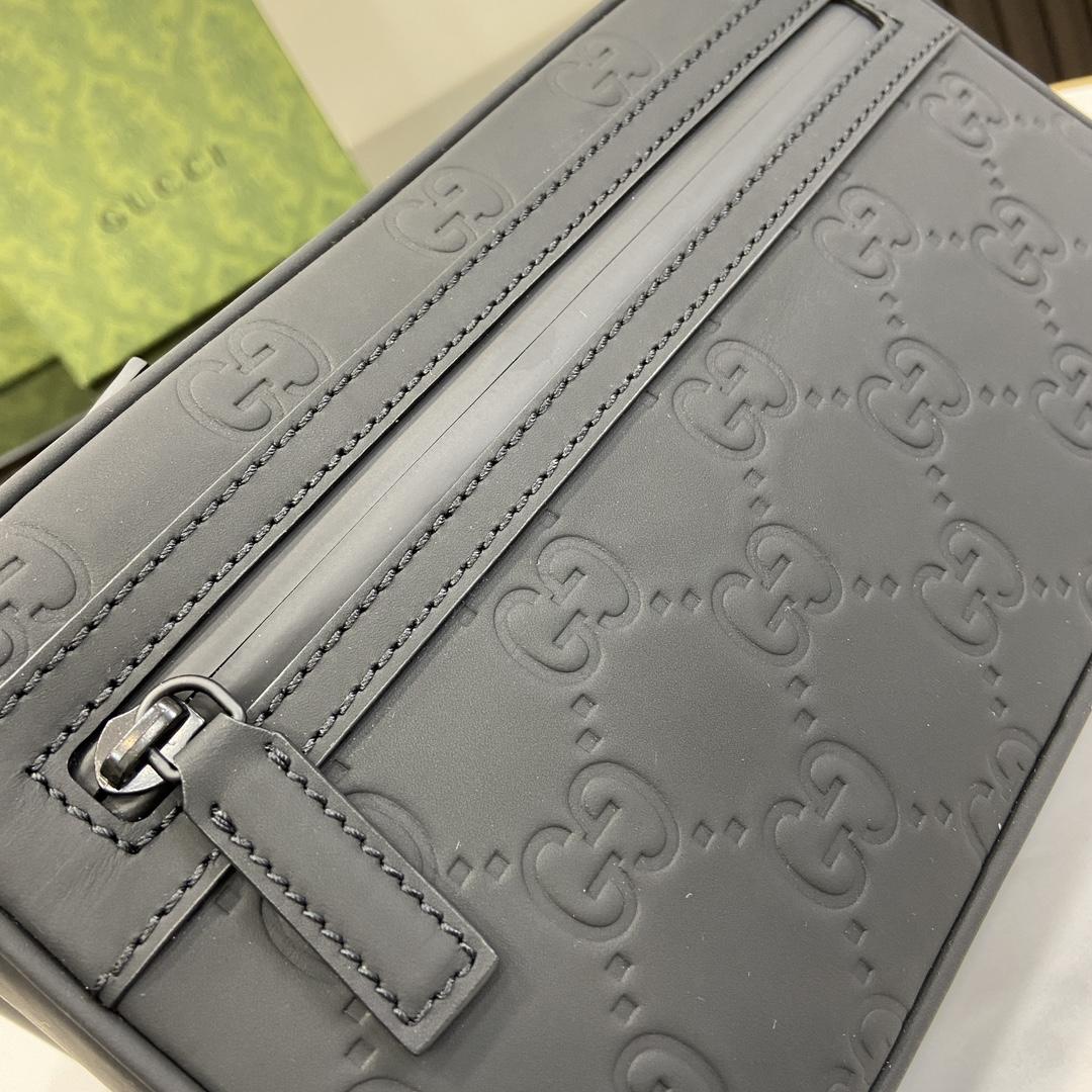 Gucci GG Belt Bag - FashionPlug