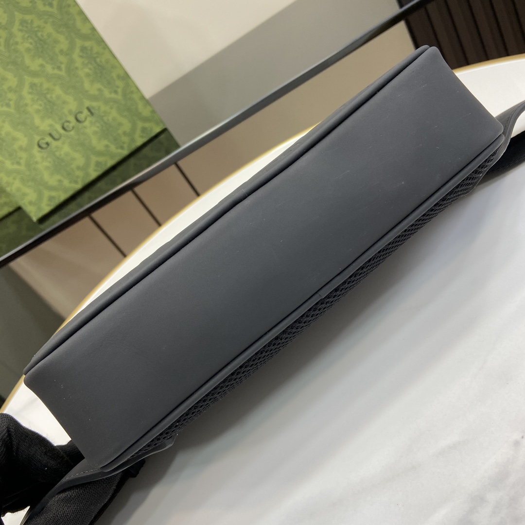 Gucci GG Belt Bag - FashionPlug