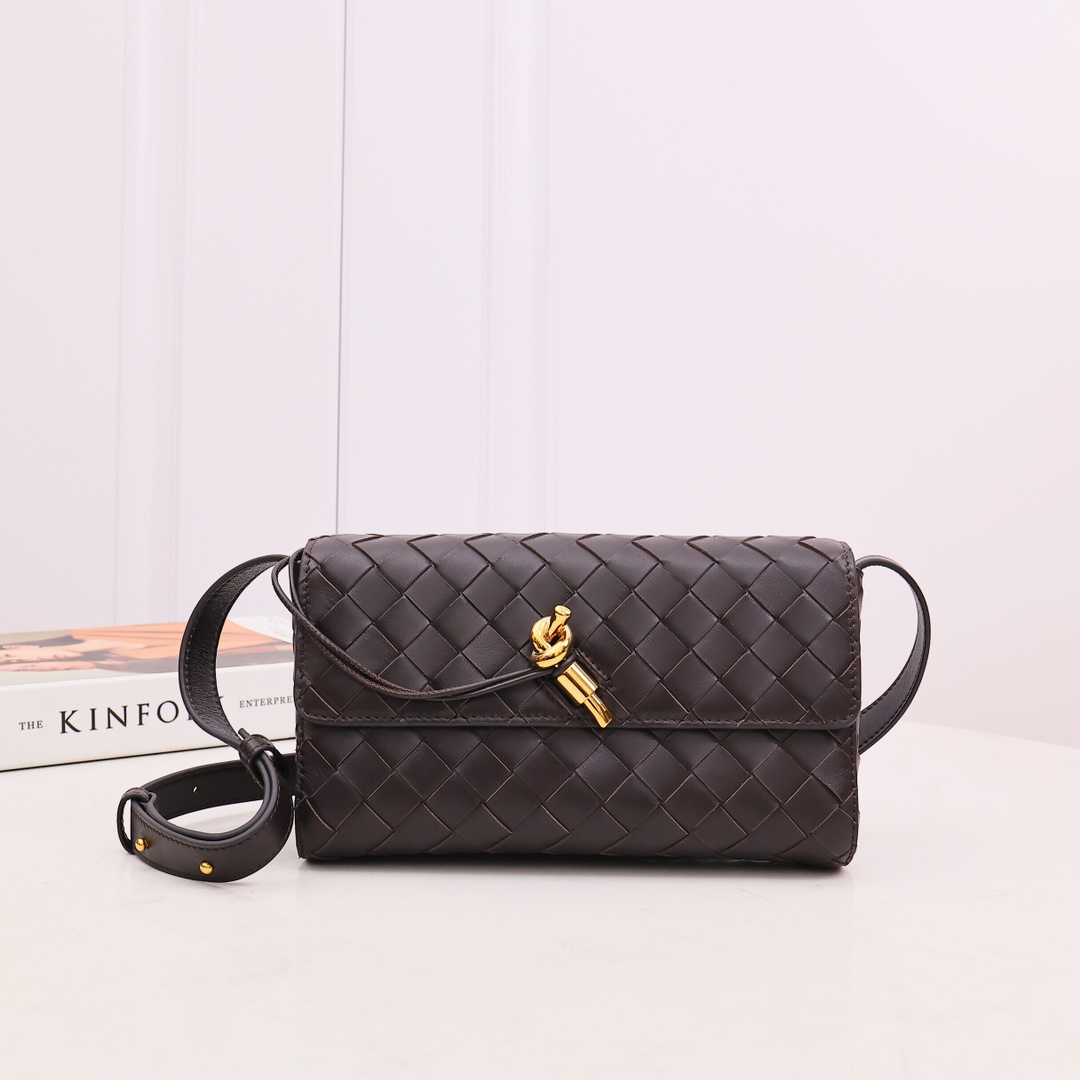 Bottega Veneta Mini Andiamo Cross-Body Bag - FashionPlug