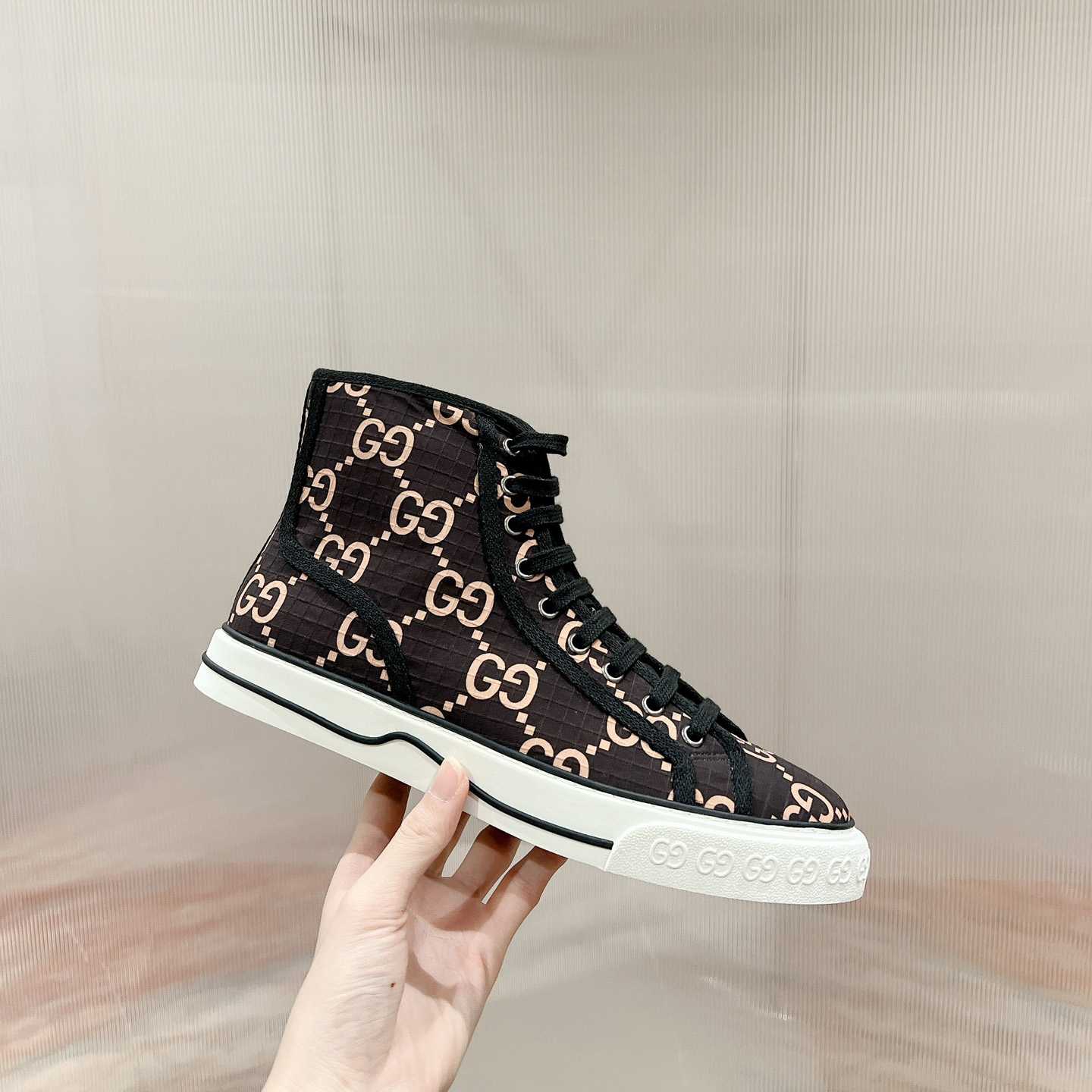 Gucci Tennis 1977 High-top Sneaker(upon uk size) - FashionPlug
