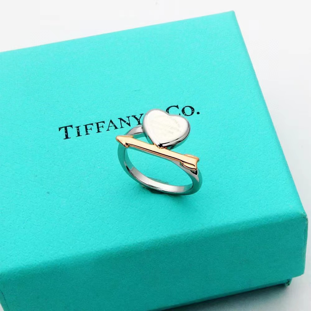 Tiffany&CO Lovestruck Heart Tag Ring - FashionPlug