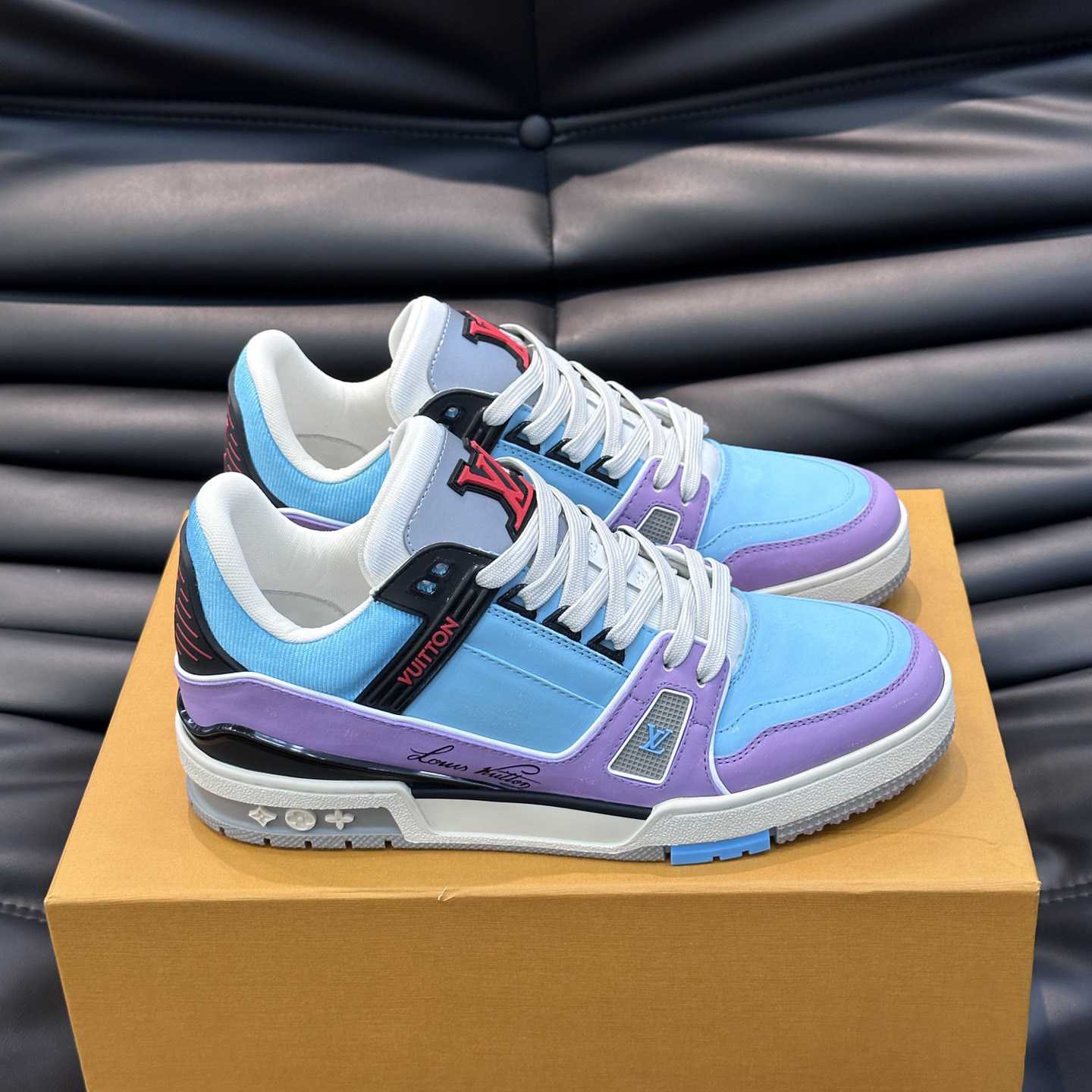 Louis Vuitton LV Trainer Sneaker           1ACEGH - FashionPlug