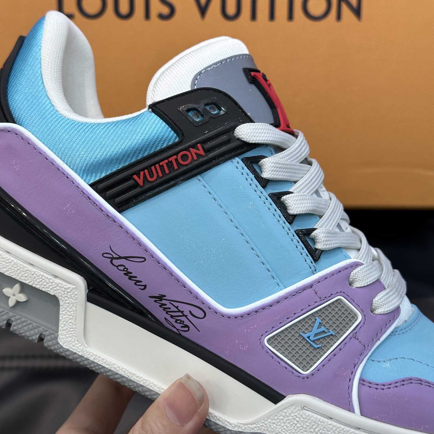 Louis Vuitton LV Trainer Sneaker           1ACEGH - FashionPlug