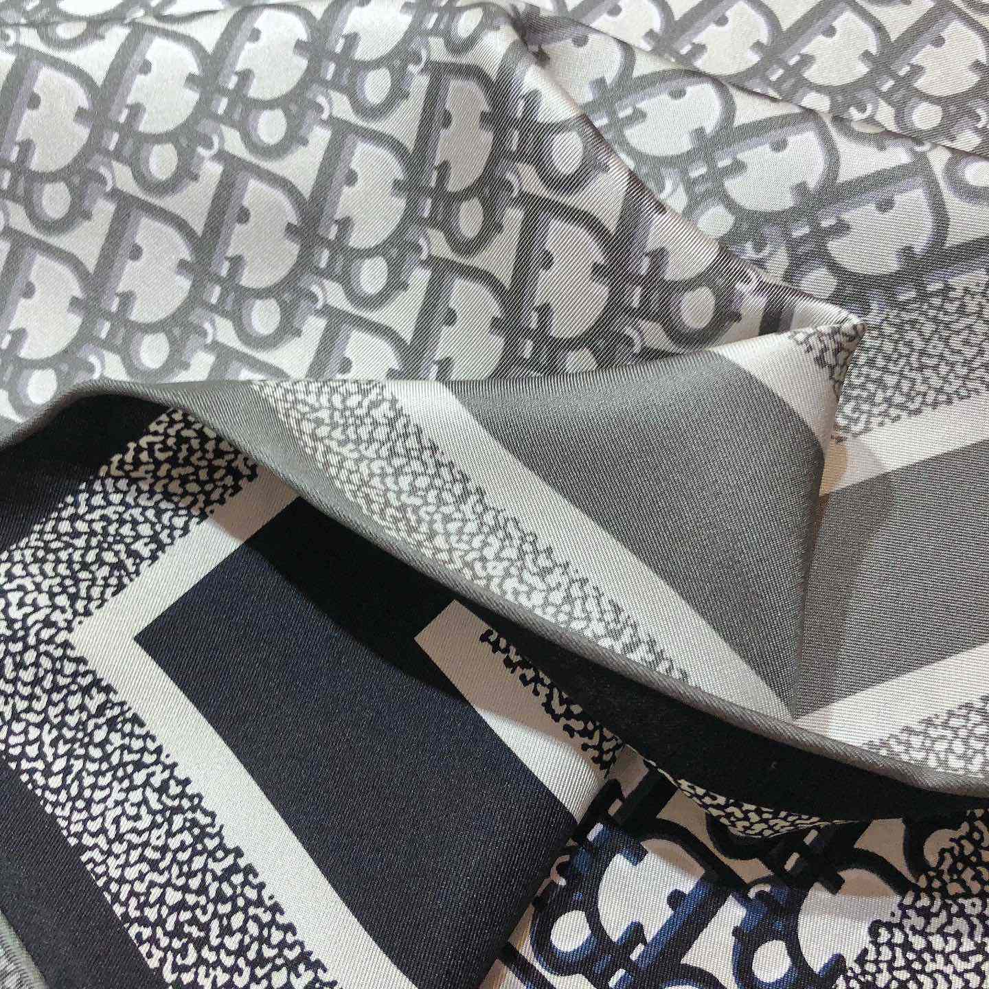 Dior Oblique Diortwin 90 Square Scarf - FashionPlug