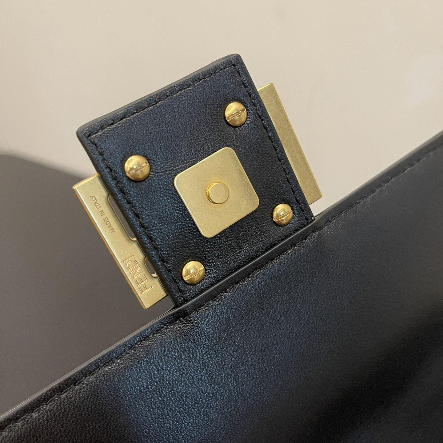 Fendi Baguette Black Leather Bag - FashionPlug