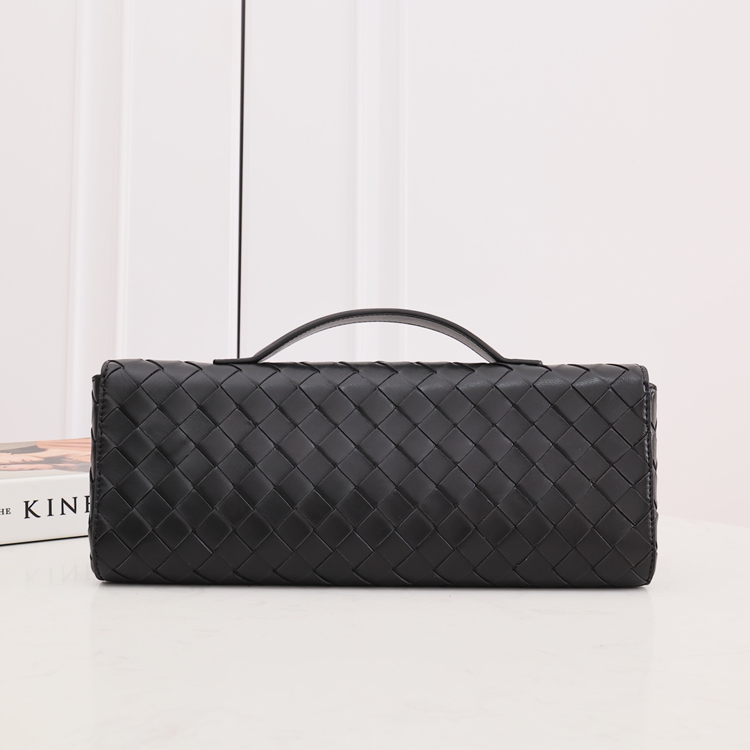 Bottega Veneta Long Clutch Andiamo With Handle - FashionPlug