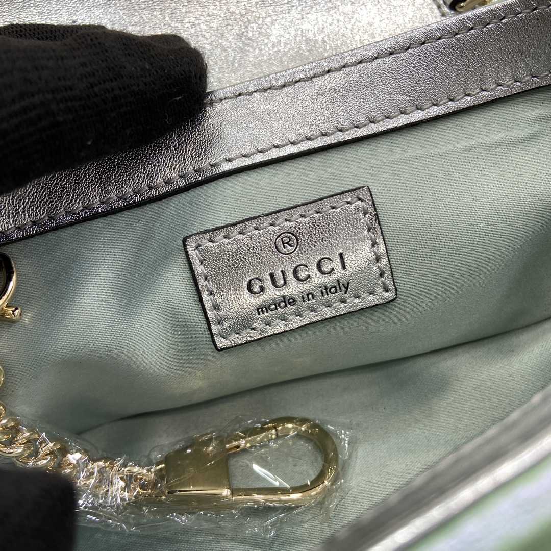 Gucci GG Marmont Super Mini Bag - FashionPlug
