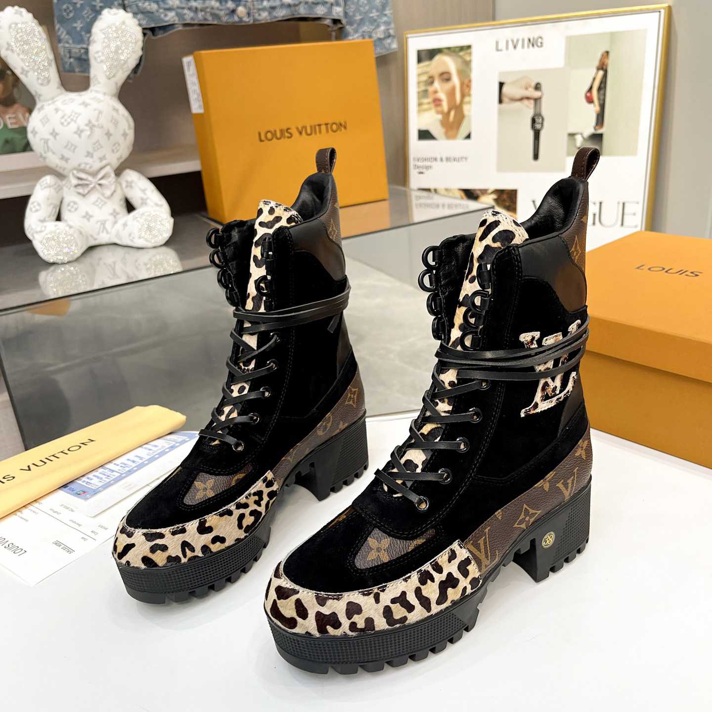 Louis Vuitton Laureate Platform Desert Boot - FashionPlug