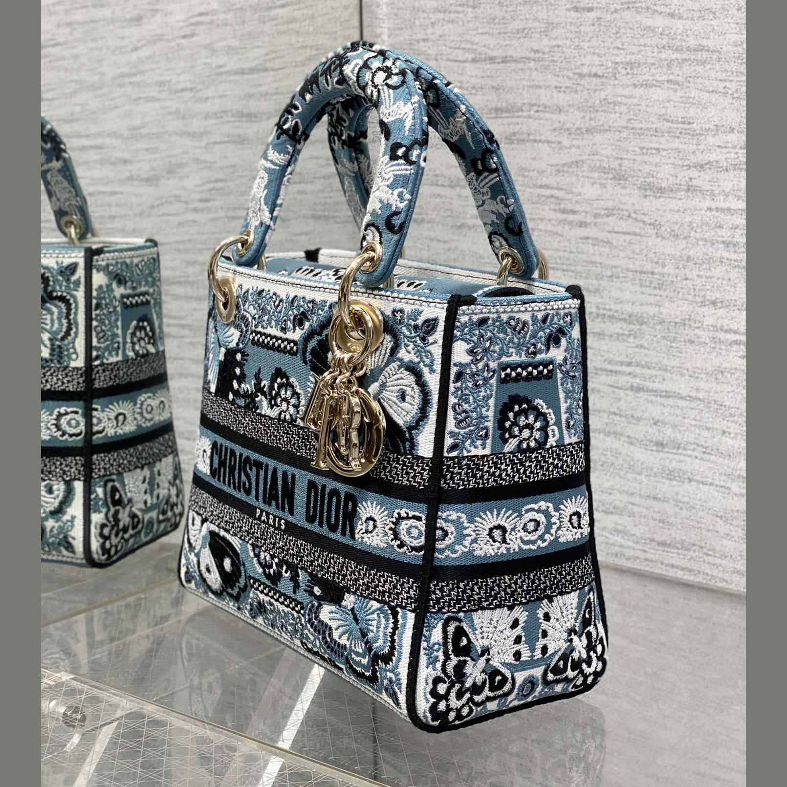 Dior Medium Lady D-Lite Bag - FashionPlug