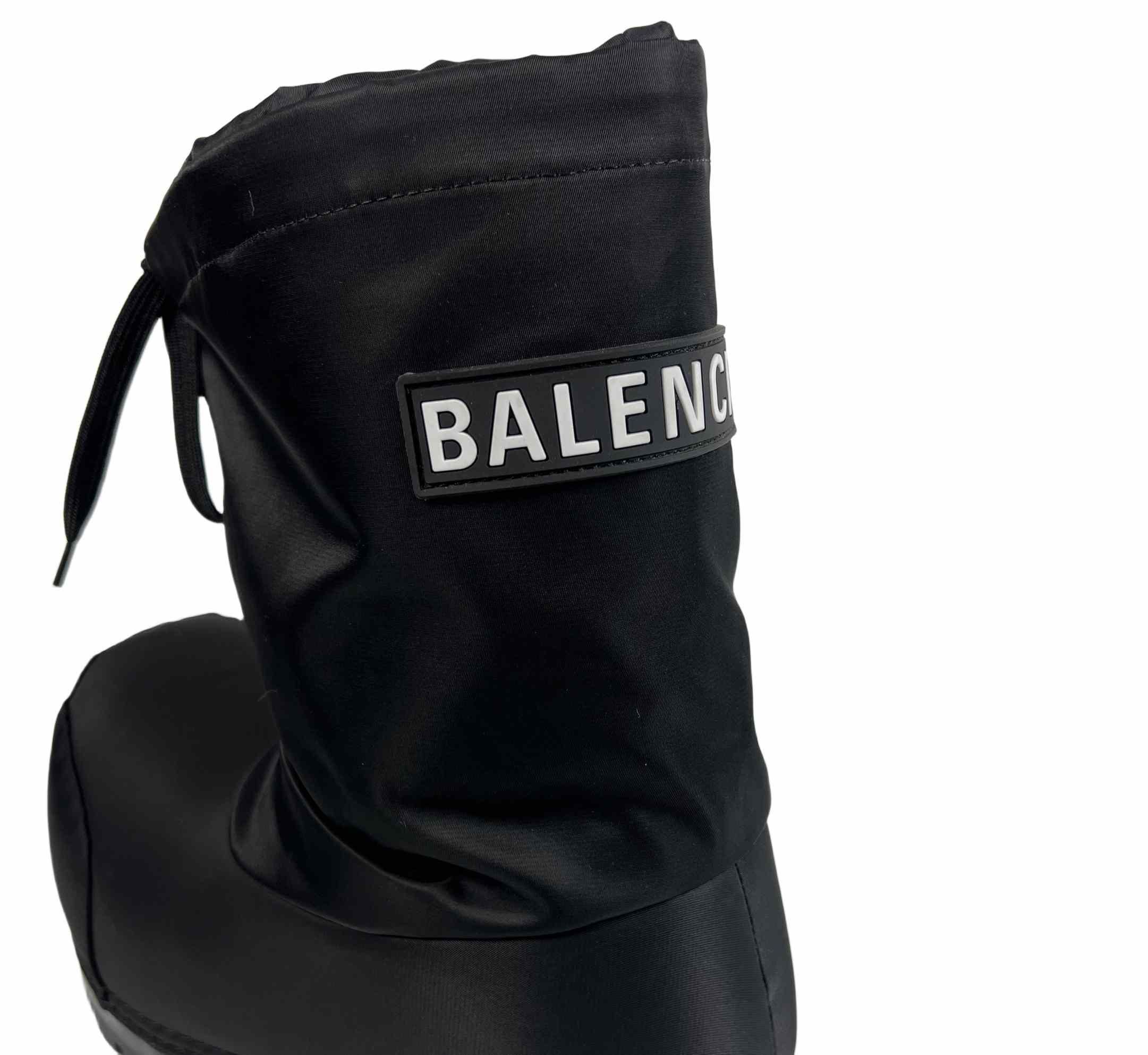 Balenciaga Alaska Low Boot In Black Nylon - FashionPlug