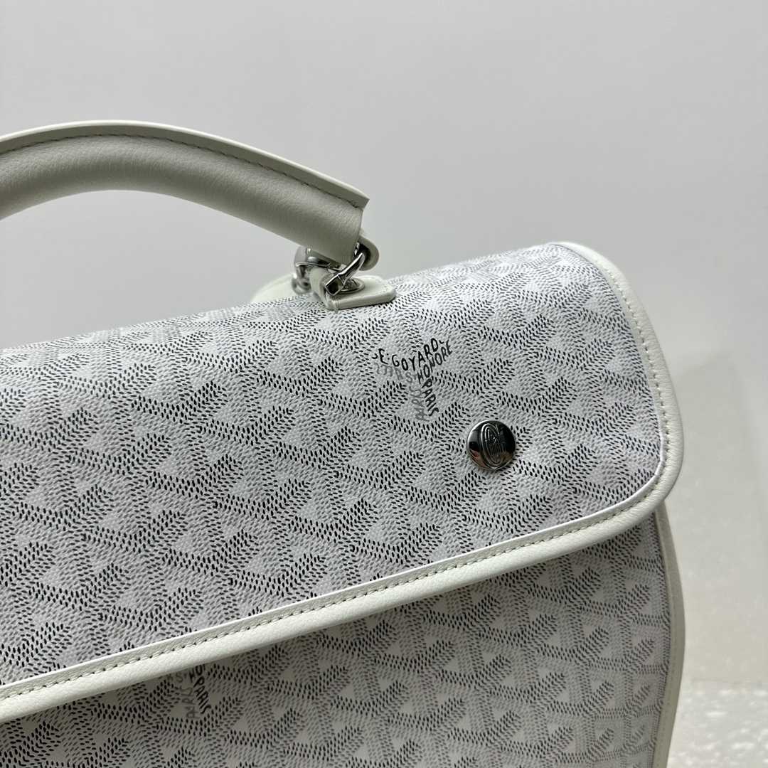 Goyard Saint Léger Backpack - FashionPlug