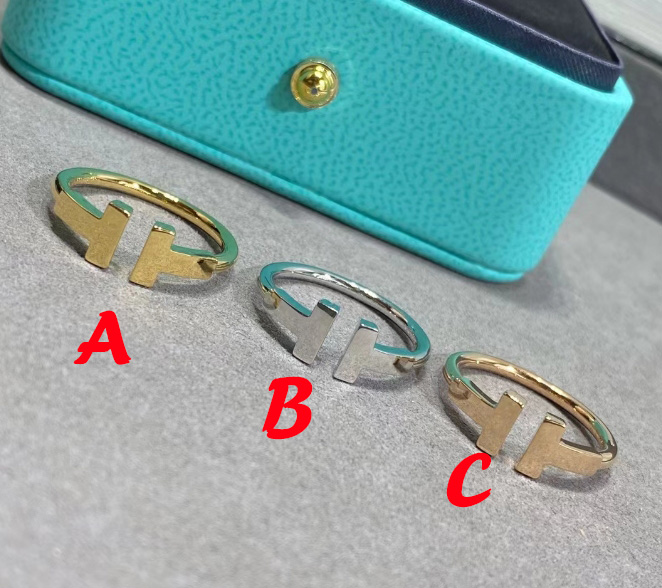 Tiffany&CO Ring  - FashionPlug