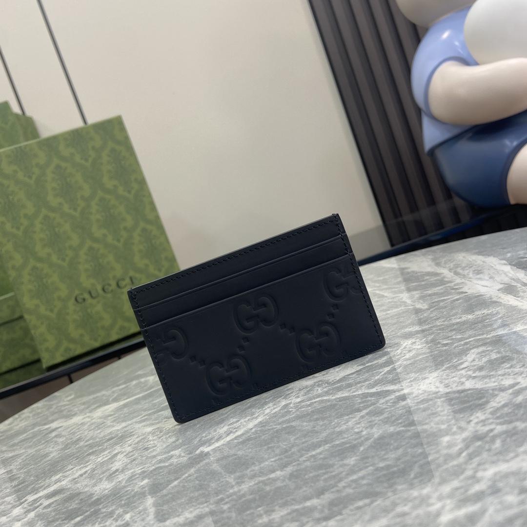 Gucci GG Rubber-effect Card Case - FashionPlug