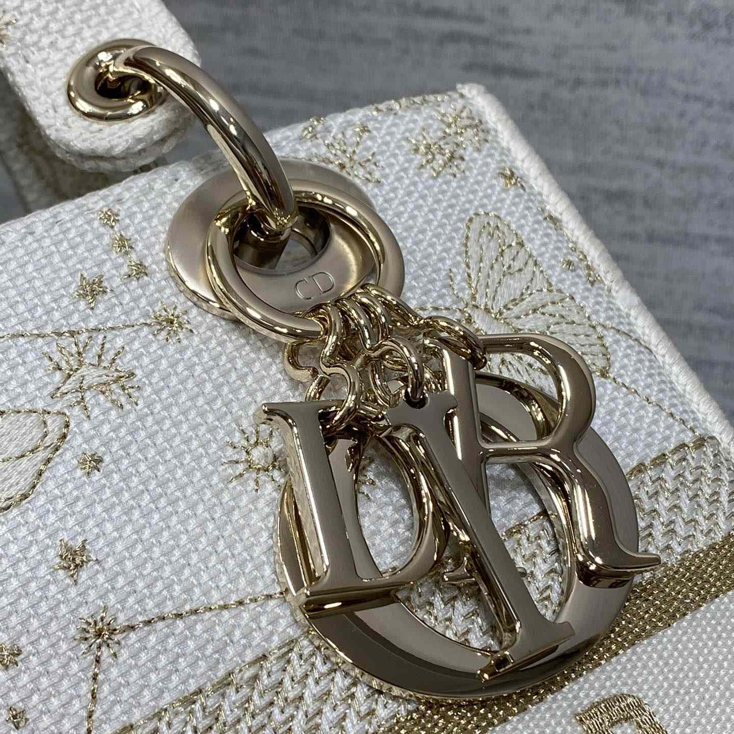 Dior Medium Lady D-Lite Bag - FashionPlug