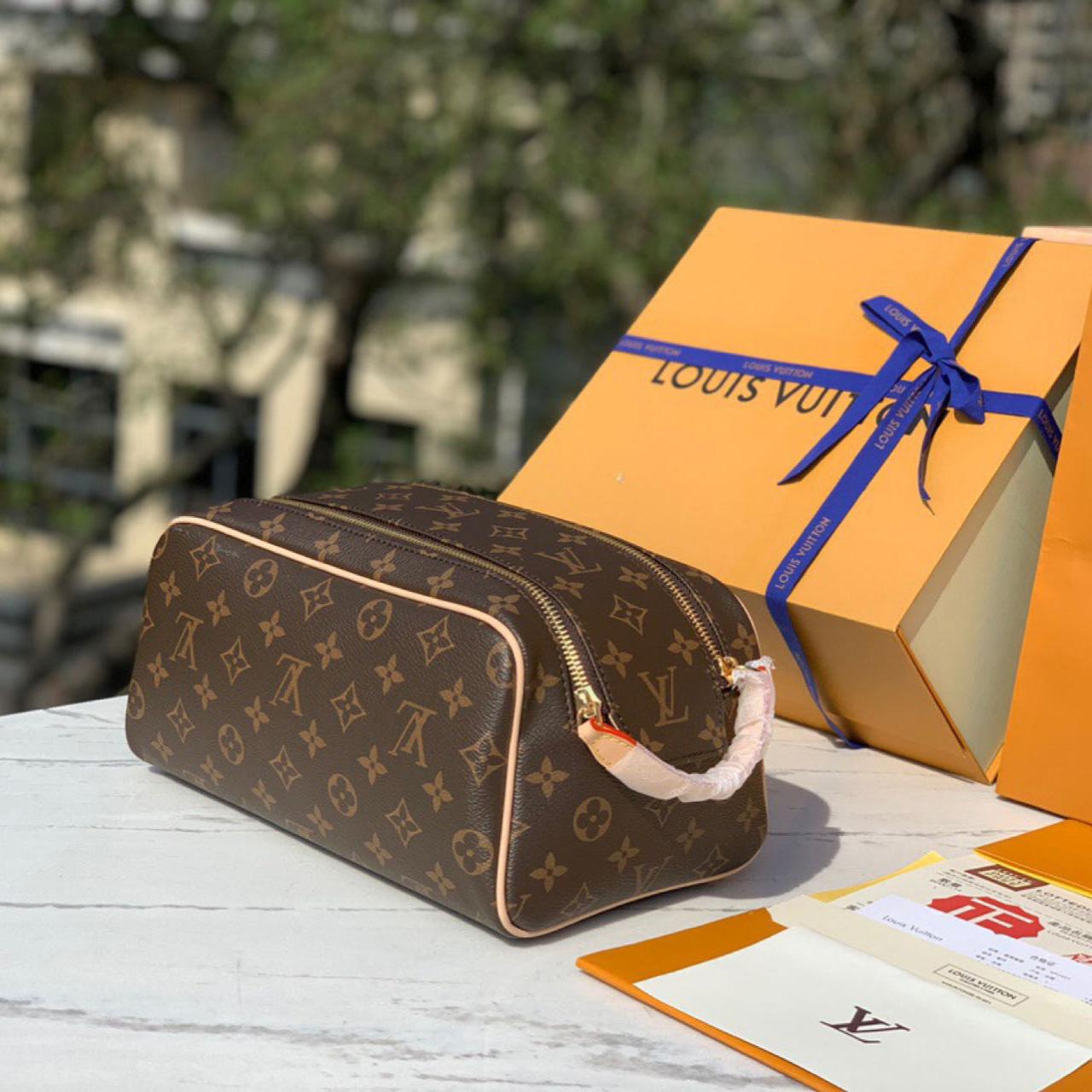 Louis Vuitton Dopp Kit Toilet Pouch   M44494 - FashionPlug