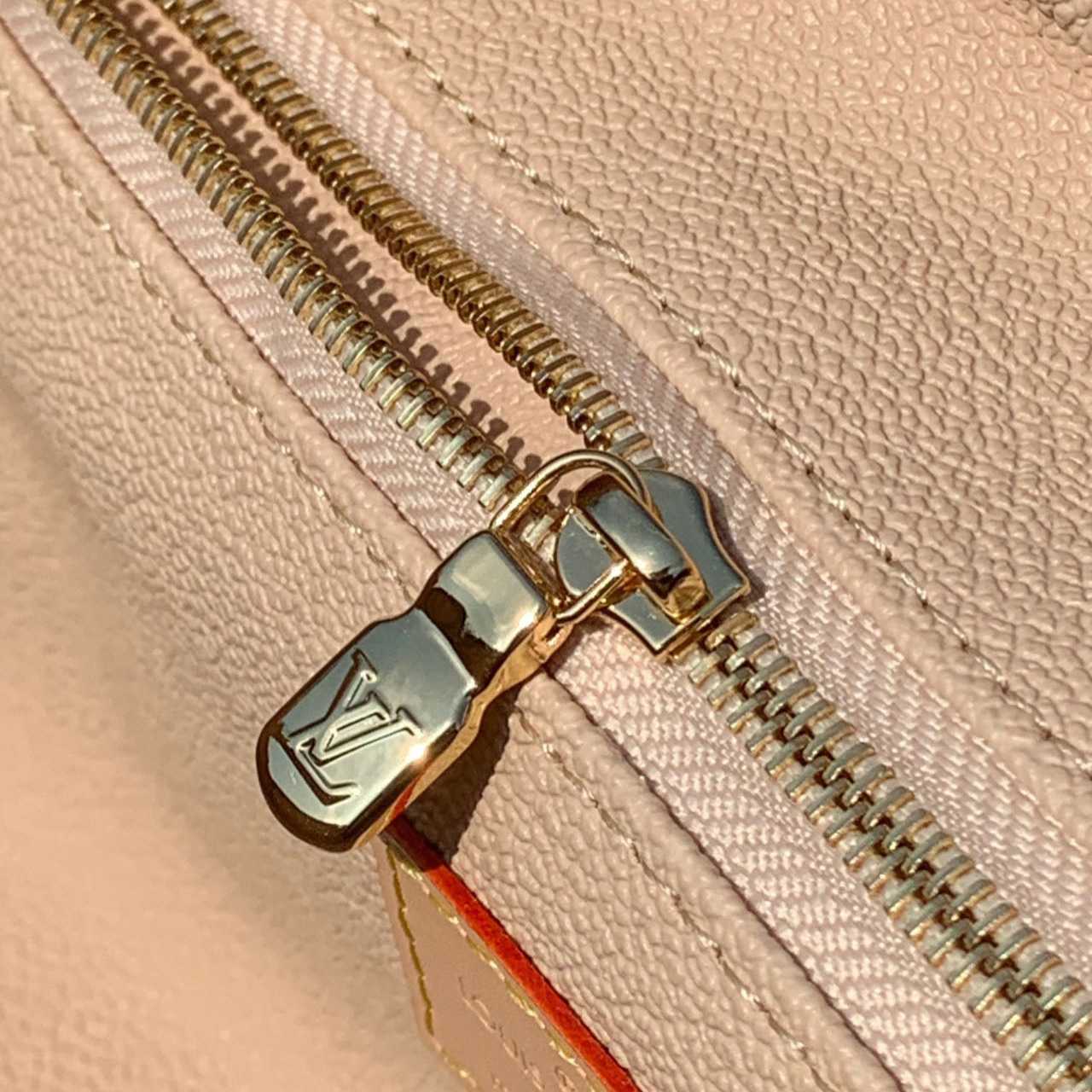 Louis Vuitton Dopp Kit Toilet Pouch   M44494 - FashionPlug