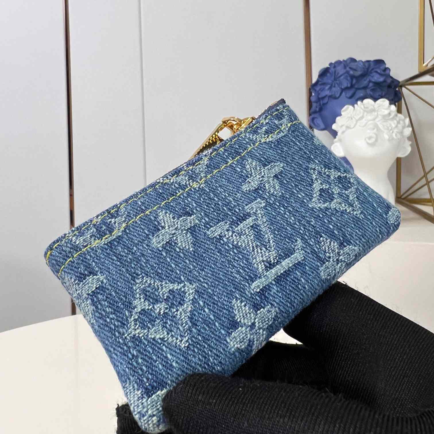 Louis Vuitton Key Pouch   M82961 - FashionPlug