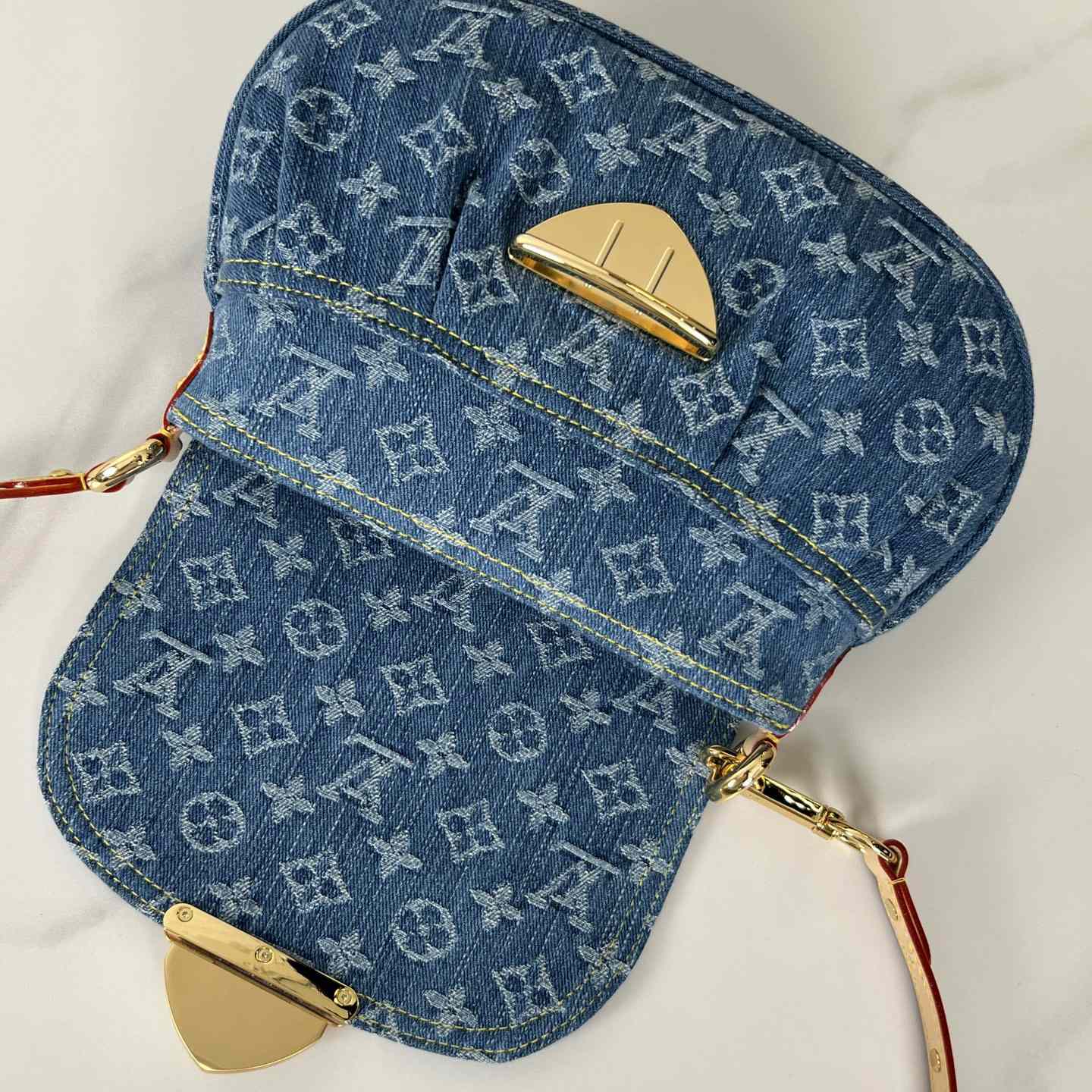 Louis Vuitton Sunset    M46829 - FashionPlug