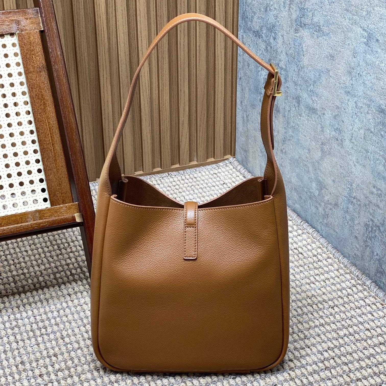 Saint Laurent LE 5 À 7 Supple Small In Grained Leather - FashionPlug