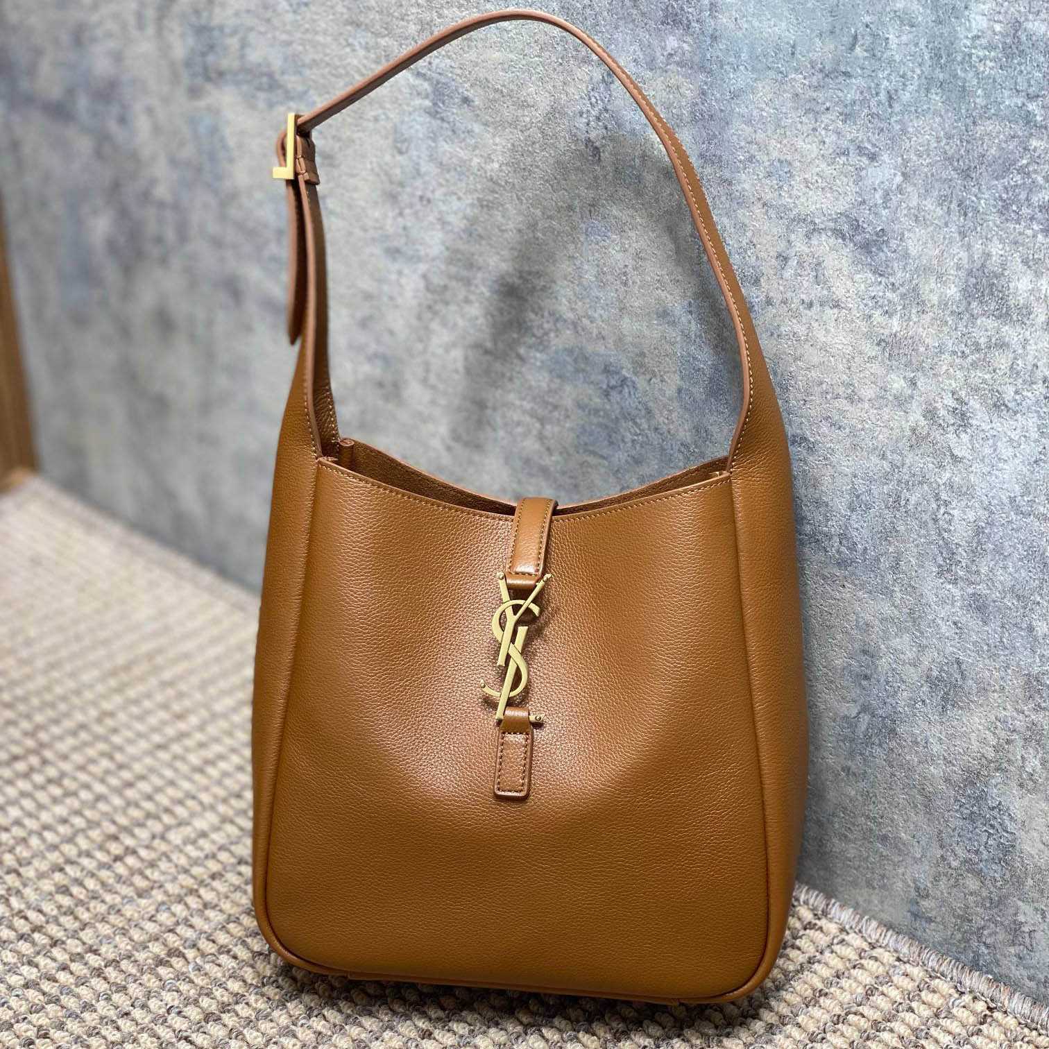 Saint Laurent LE 5 À 7 Supple Small In Grained Leather - FashionPlug